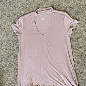 “soft & sexy” American Eagle tee